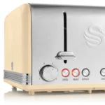 SWAN Retro Toaster 4 Slice - Cream - Image 3